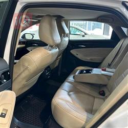 تويوتا أفالون